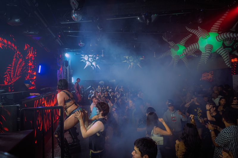 Sam Blacky @ Rich's — photo 7